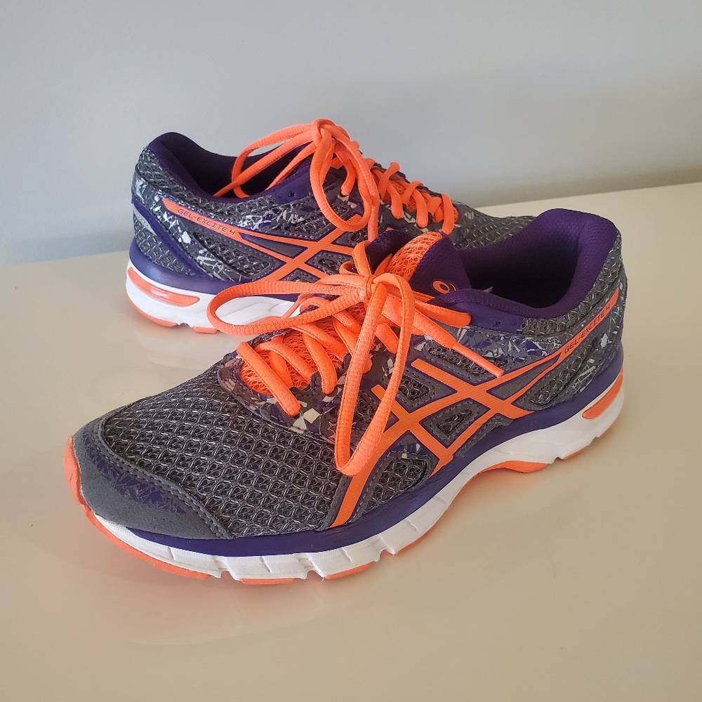 Asics Gel Excite 4 Running Shoes Size 6